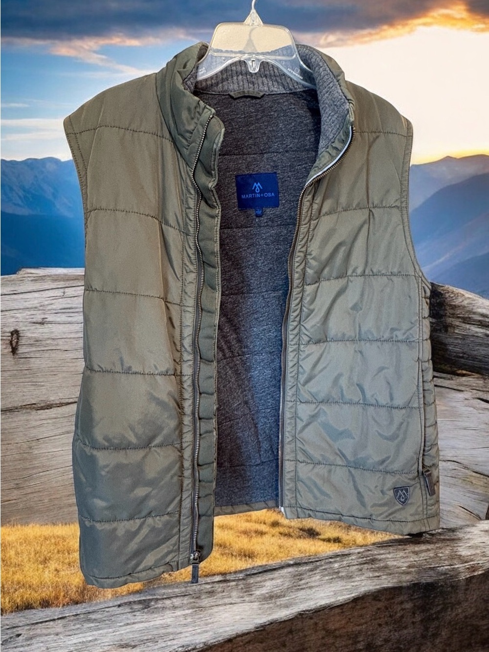 Sage Green Vest Men’s Size Large from Martin + Osa